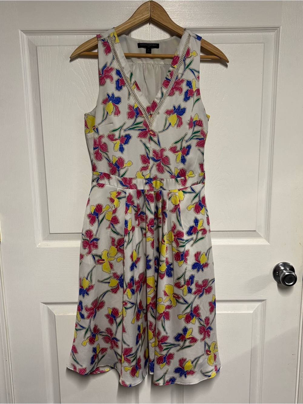 Talbots l Floral V-Neck Fit-and-Flare Dress